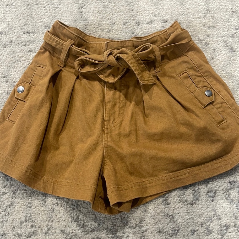 Paper bag shorts